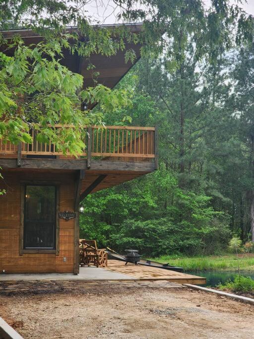 Waterfront Houston Hide Out In A Magical Forest Waller Экстерьер фото