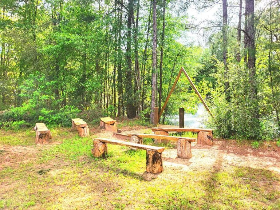 Waterfront Houston Hide Out In A Magical Forest Waller Экстерьер фото